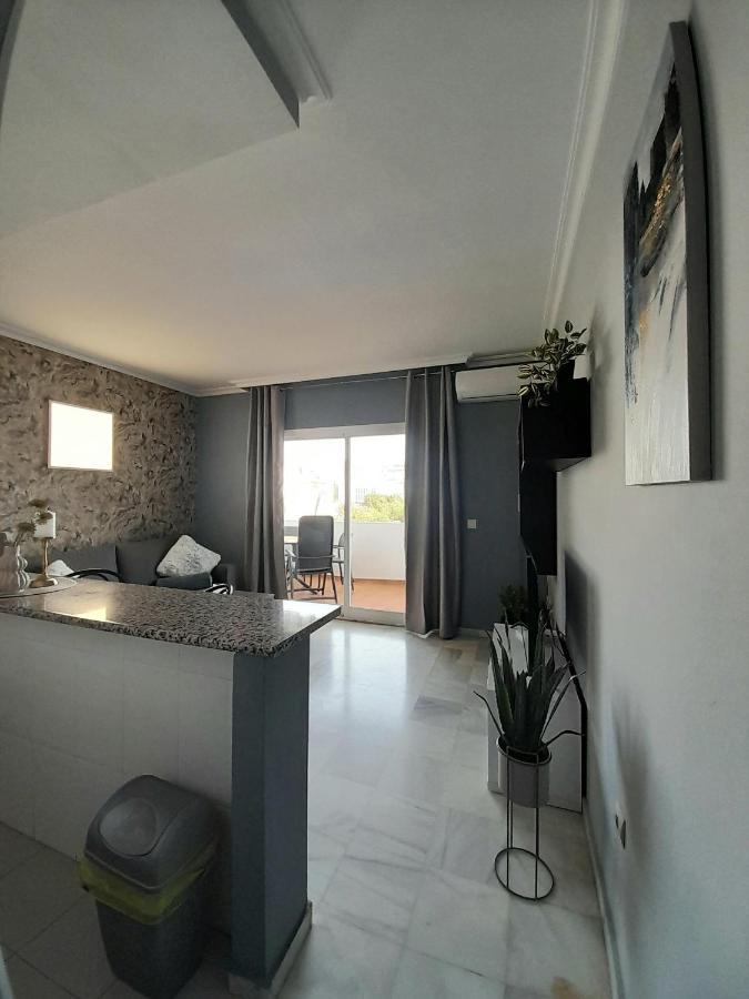Nice Apartment Near The Beach Fuengirola Eksteriør billede