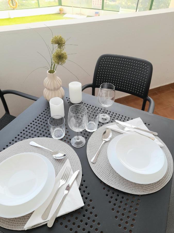 Nice Apartment Near The Beach Fuengirola Eksteriør billede
